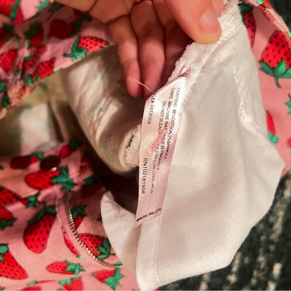Dolls Kill Sugar Thrillz Pink Strawberry Fields Denim Jeans Whimsical Cute Berry - Picture 8 of 10